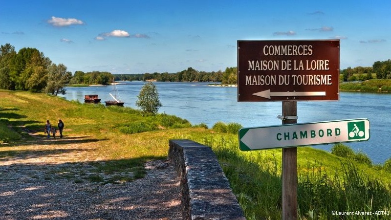 Road Trip en Camping-Car Profilé : Les Châteaux de la Loire + entrée zoo de Beauval - 1