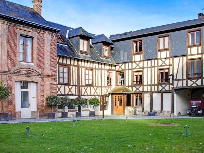 Séjour romantique en suite dans un village authentique normand - 4* - 1