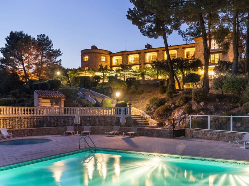 Bulles et détente au coeur de la provence à Tourtour - 4* - 1