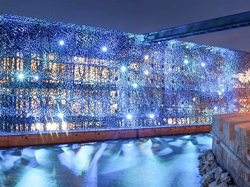 Découvrez Marseille et le Mucem en séjournant dans un appartement équipé - 3* - 1