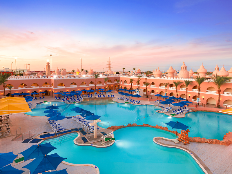 Hôtel Pickalbatros Alf Leila Wa Leila Resort 4* - 1