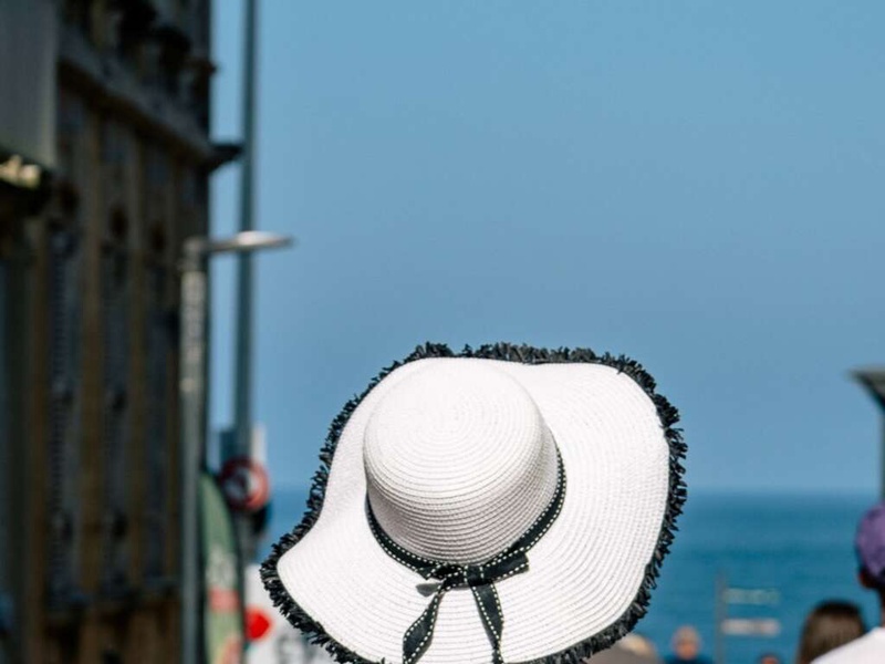 Arrivée sucrée en plein coeur de Biarritz, dans un hôtel totalement rénové - 3* - 1