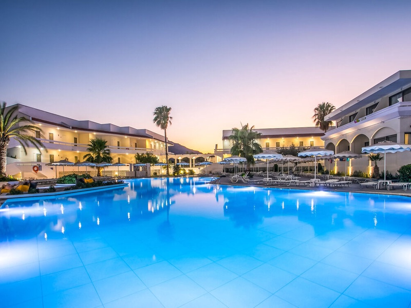 Hôtel Niriides Beach Hotel 4* - 1