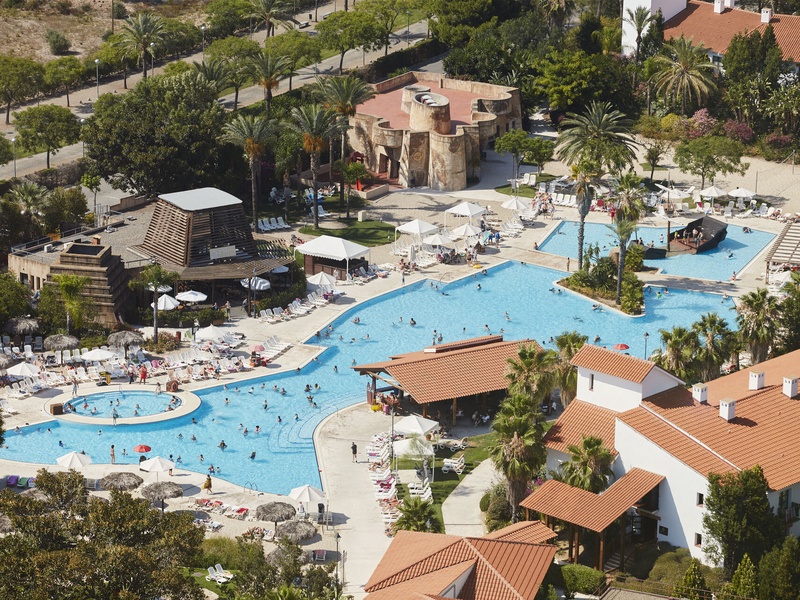 OFFRE EXCLUSIVE - Hôtel El Paso 4* - entrées au Parc - demi-pension - 2 N et + - 1