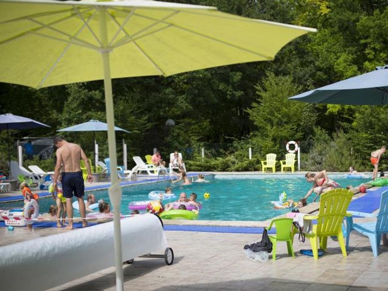 Camping Ushuaïa Villages Au Bois Joli, 4* - 1