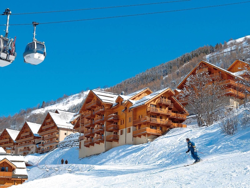 Résidence Odalys Le Hameau et les Chalets de la Vallée d'Or - 1