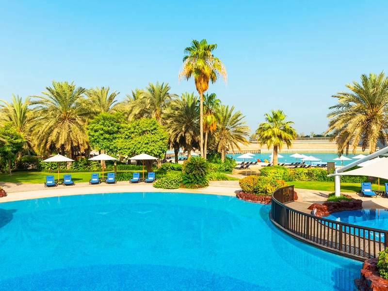Sheraton Abu Dhabi Hotel & Resort 5* - 1