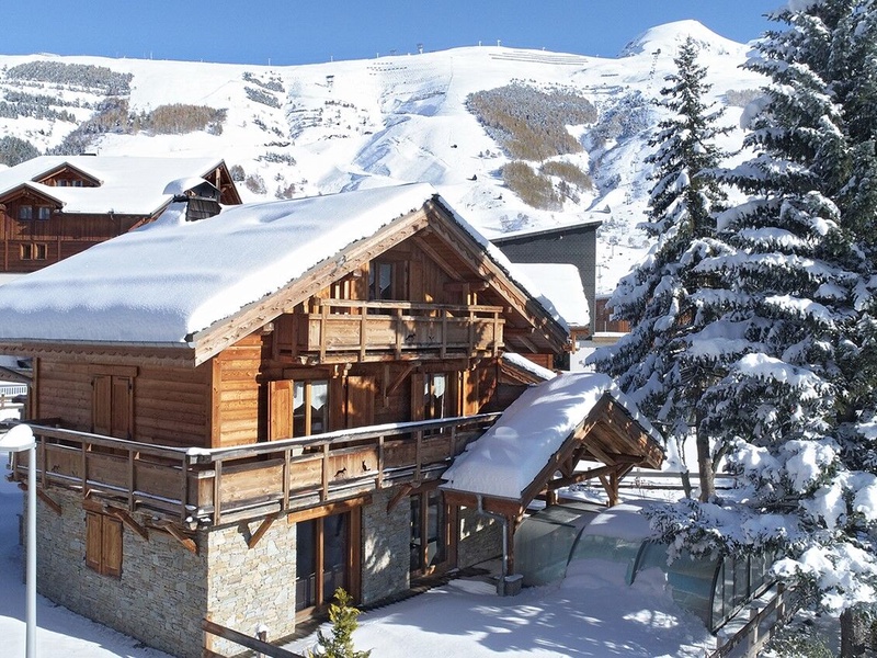Chalet Le Renard Lodge - 1
