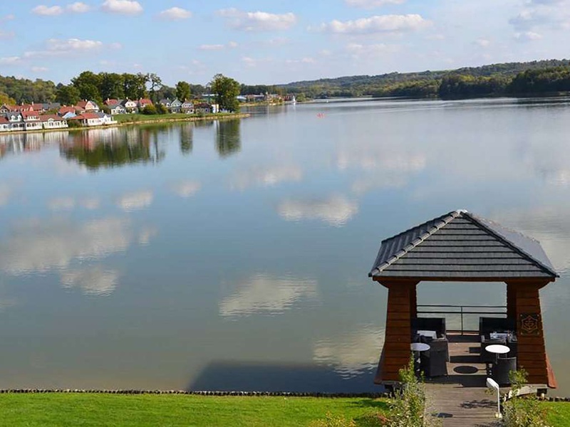 Verblijf met bezoek en champagneproeverij aan de oevers van het meer van Ailette vlakbij Reims - 4* - 1