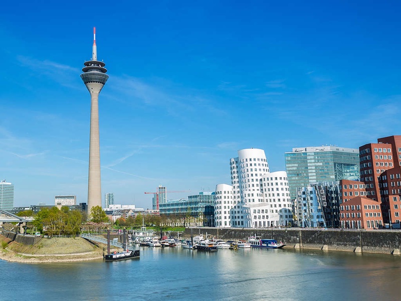 Düsseldorf, la belle ville au bord du Rhin - 4* - 1