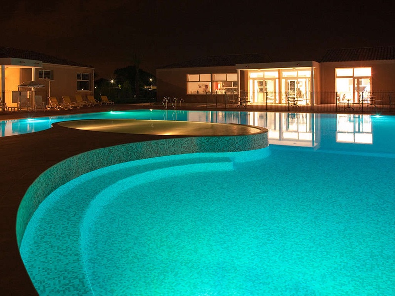 Venez profiter d'un séjour en famille dans une villa au pied du Ventoux avec piscine - 3* - 1