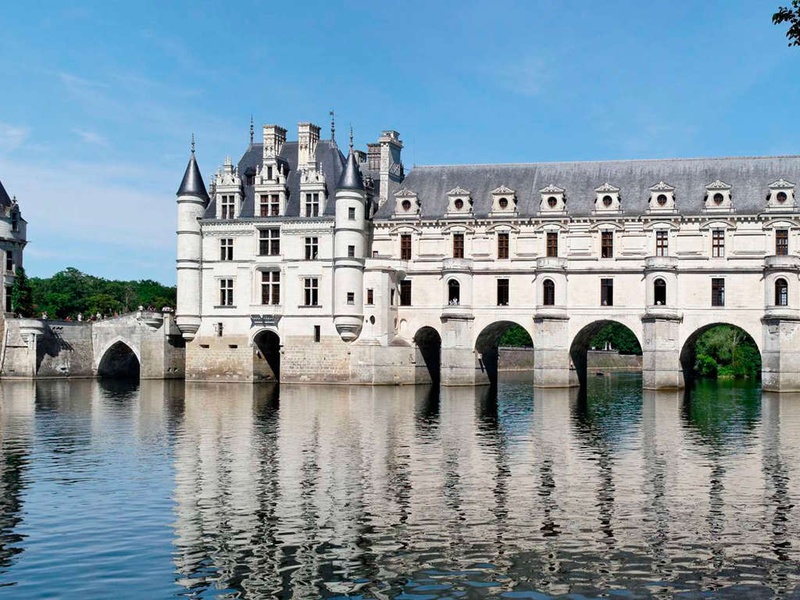 Week-end en plein coeur de Tours avec visite du château de Chenonceau - 4* - 1