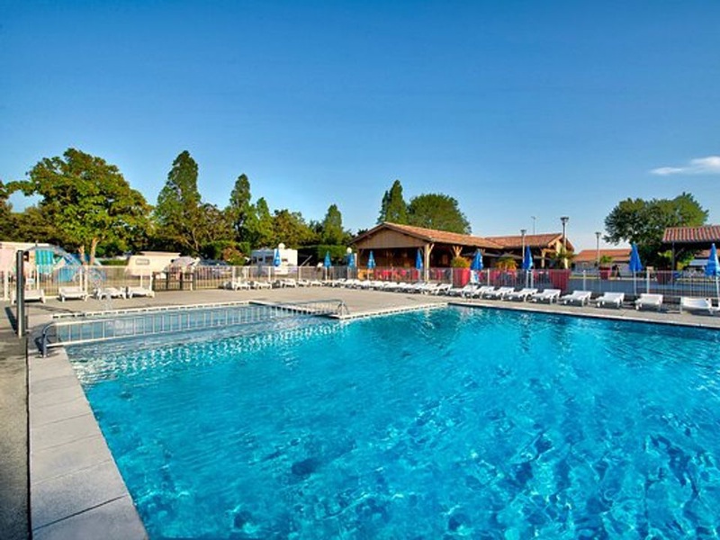 Flower Camping Le Bel Air, 4* - 1