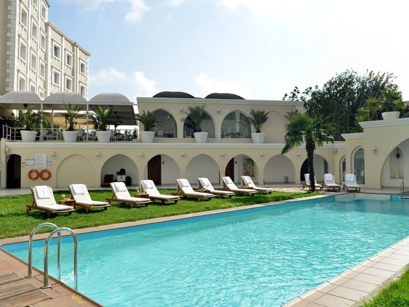 Ôcity Xperience Holiday Inn Istanbul City 5* - 1