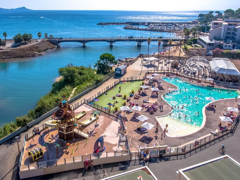 Camping De Saint Aygulf Plage, 4* - 1