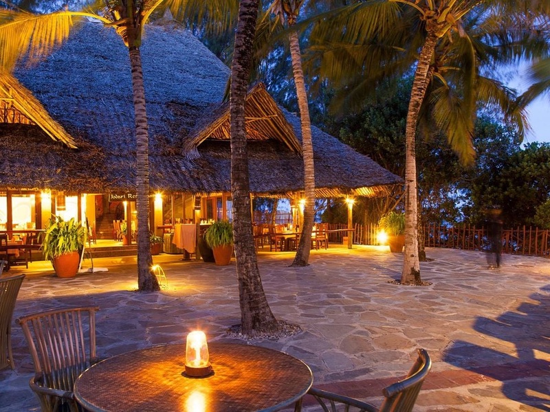 Hôtel Baobab Beach Resort and Spa 4* et Safari 3 nuits - Voyage Kenya ...