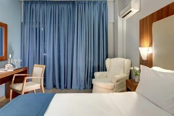 Hôtel Polis Grand 4* - 70