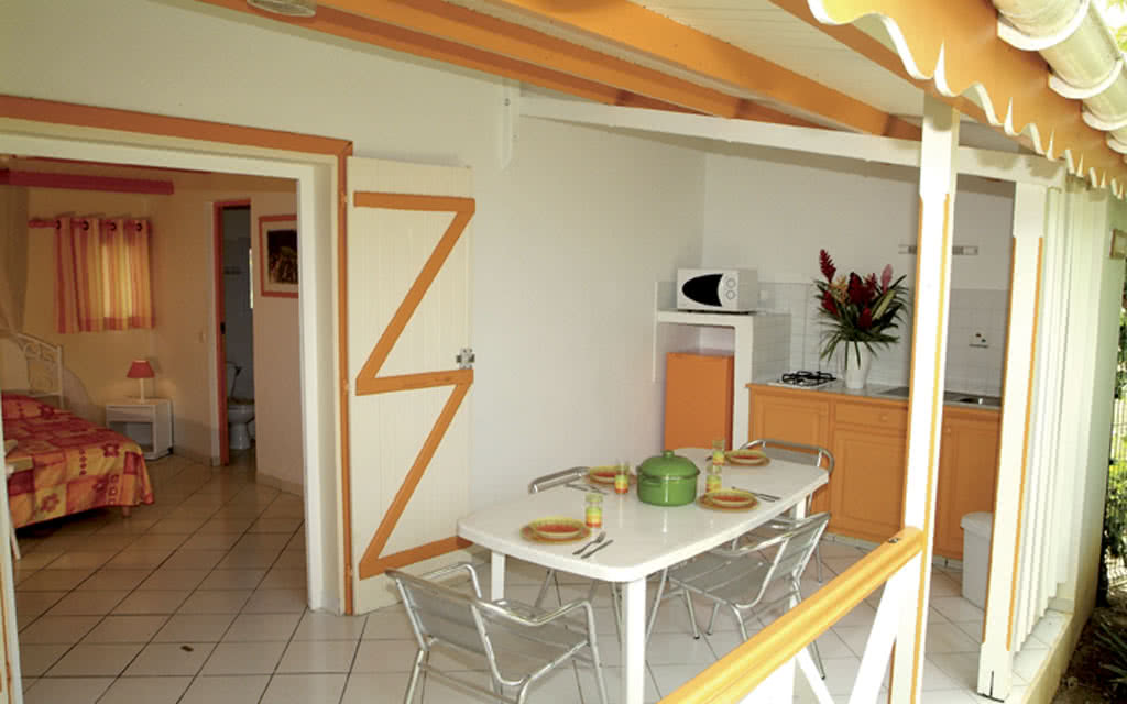 Résidence Hôtelière Fleurs des Iles 2* - 5