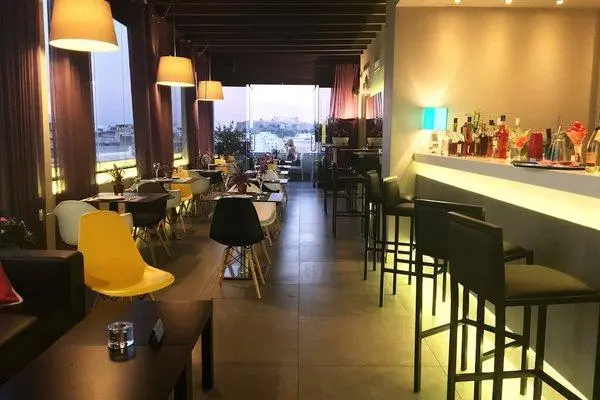 Hôtel Polis Grand 4* - 55