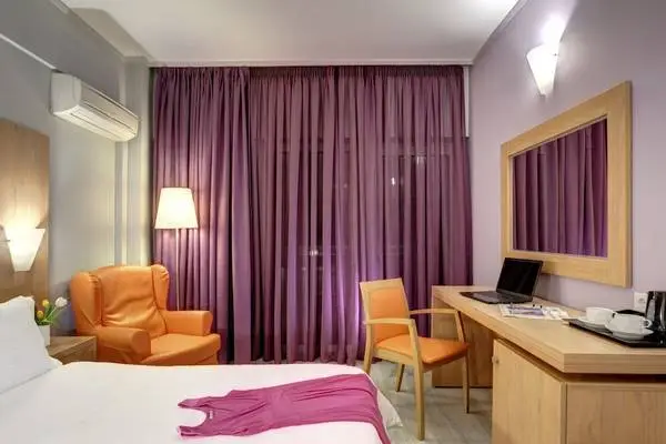 Hôtel Polis Grand 4* - 12