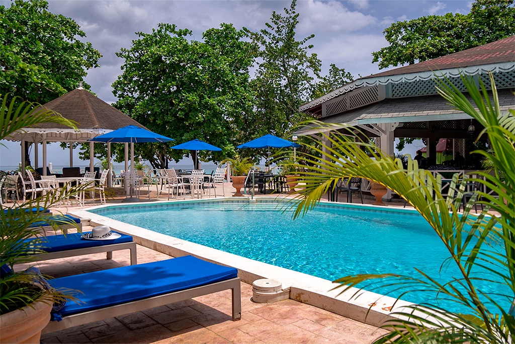 hotel-merrils-beach-resort-ii-3