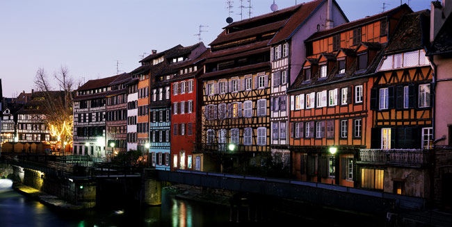 Marches de Noel a Strasbourg, Strasbourg, Alsace Lorraine ...