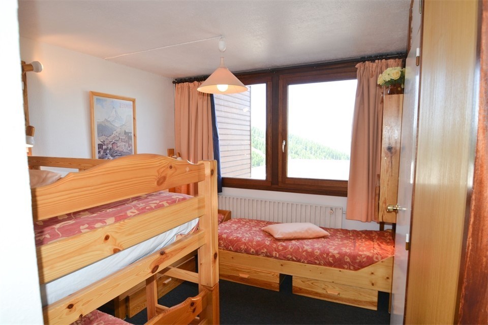 2P 5 pers. 6 couchages PLAGNE CENTRE - ref 003MB - 6