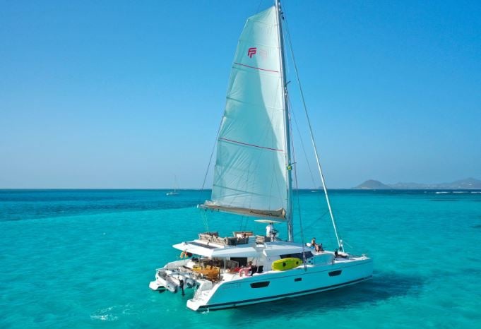 croisiere-en-catamaran-dans-les-petites-antilles-au-depart-de-la-guadeloupe