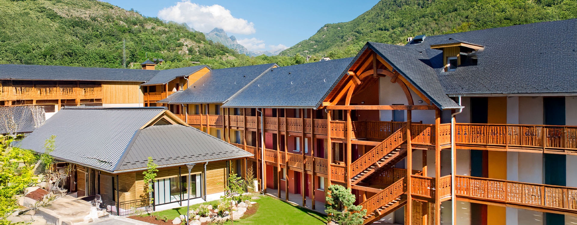 residence-lagrange-les-chalets-dax-3
