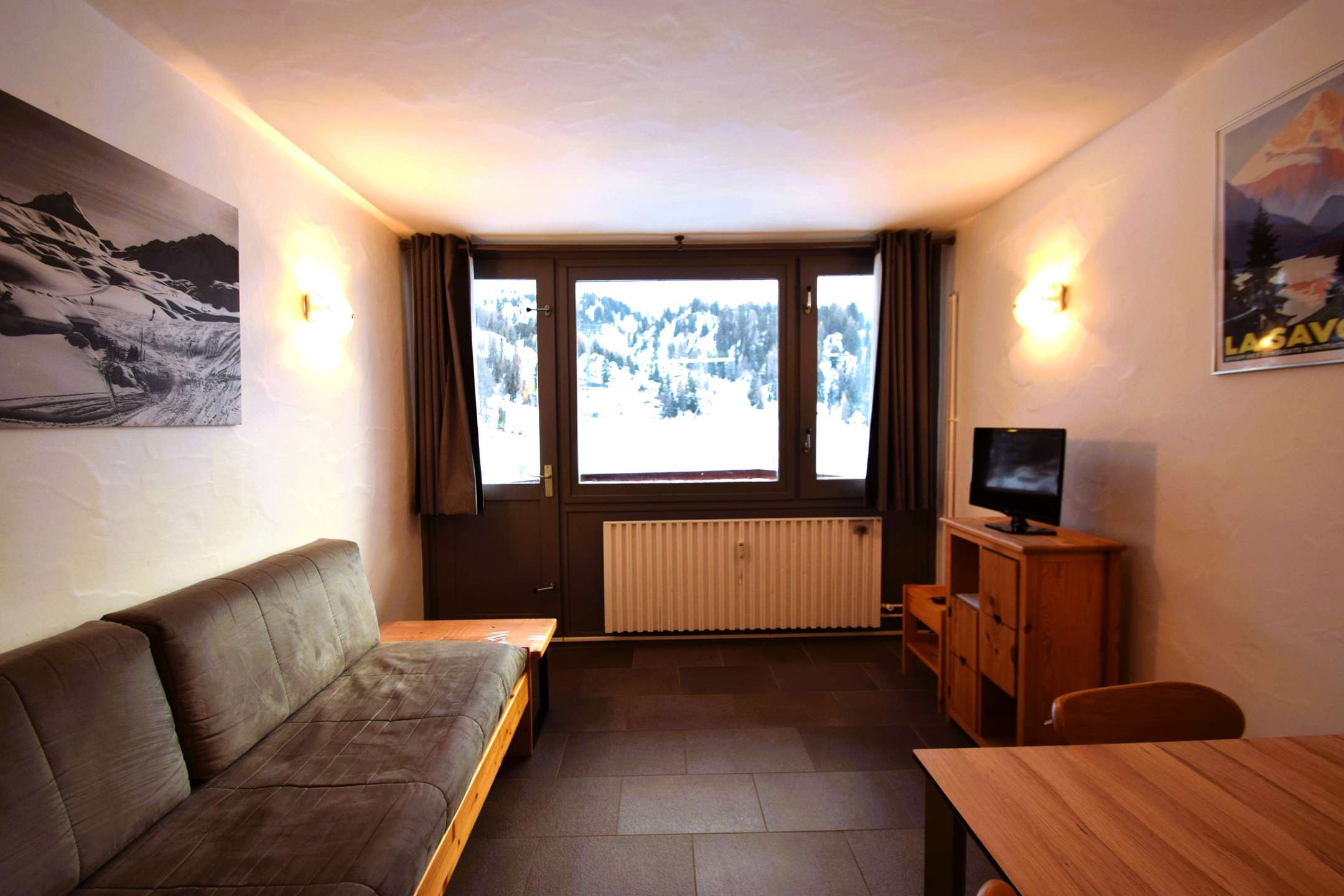 3 P 6/7 pers. 7 couchages PLAGNE CENTRE - ref 927FR - 9