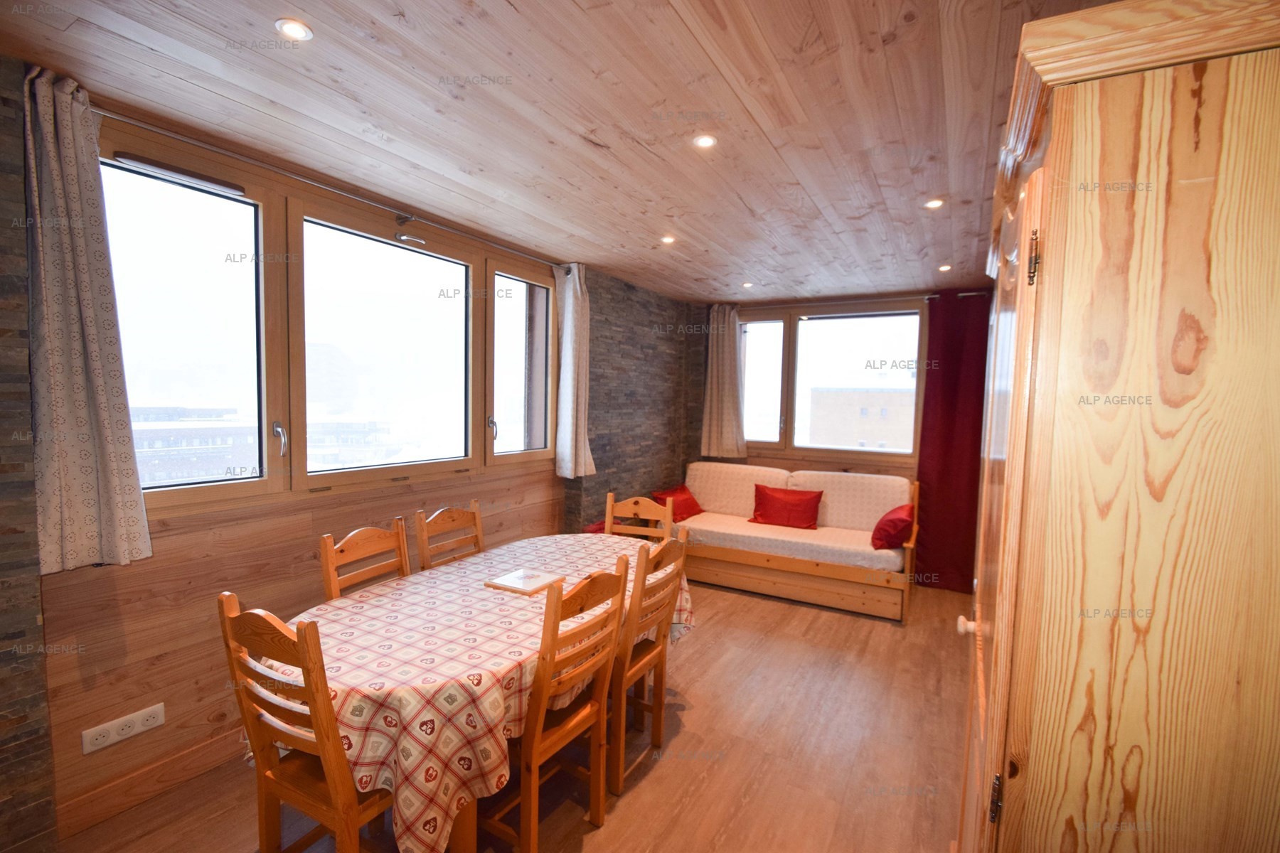 2 Pièces + cabine 6 pers - LE JANNU - PLAGNE CENTRE - ref 605JA - 1