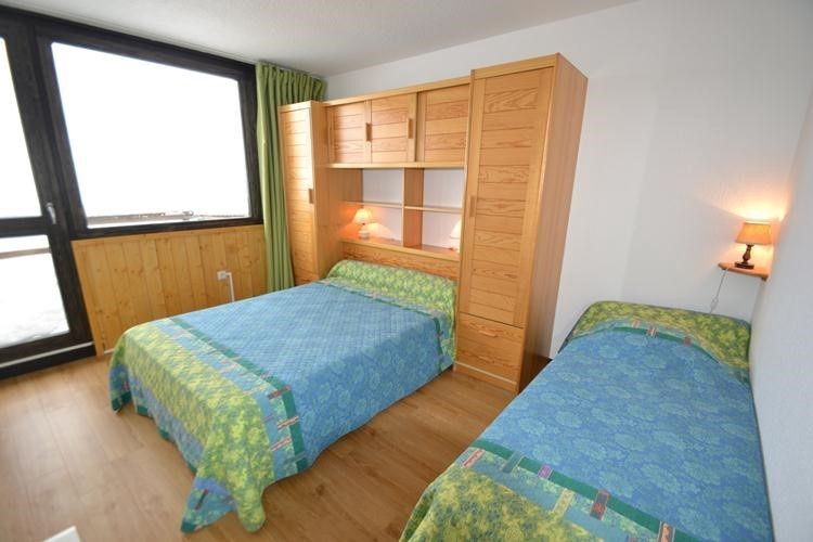 2P 5 pers. 5 couchages PLAGNE AIME 2000 - ref F106A2 - 5