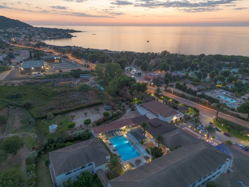 offre-exclu-club-coralia-corsica-paoli-3-vols-location-de-voiture