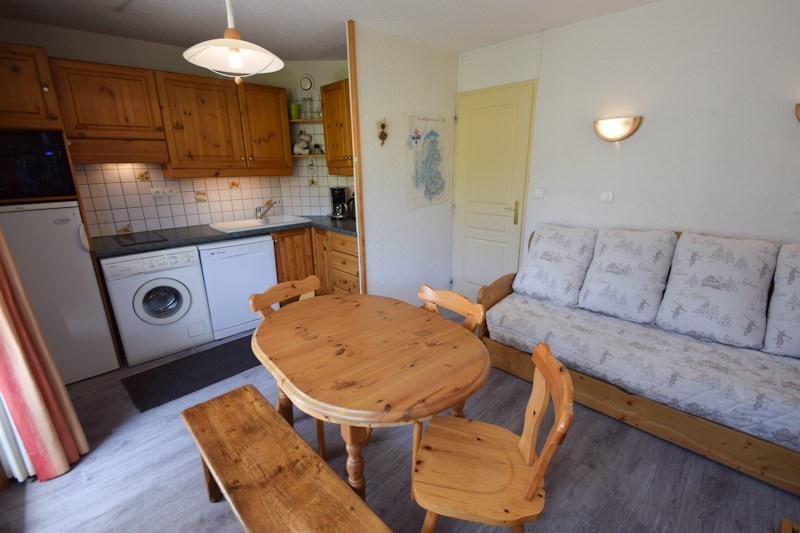 Div. ou 2P 4/5 pers. 4 couchages PLAGNE VILLAGES - ref 348H1 - 4