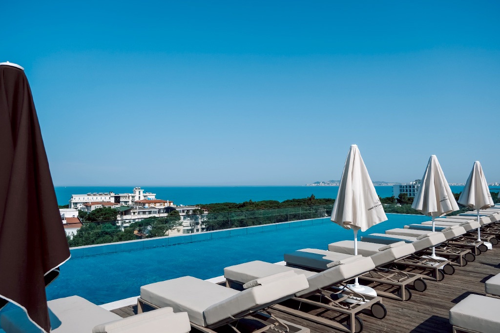 hotel-grand-vm-conference-and-spa-5