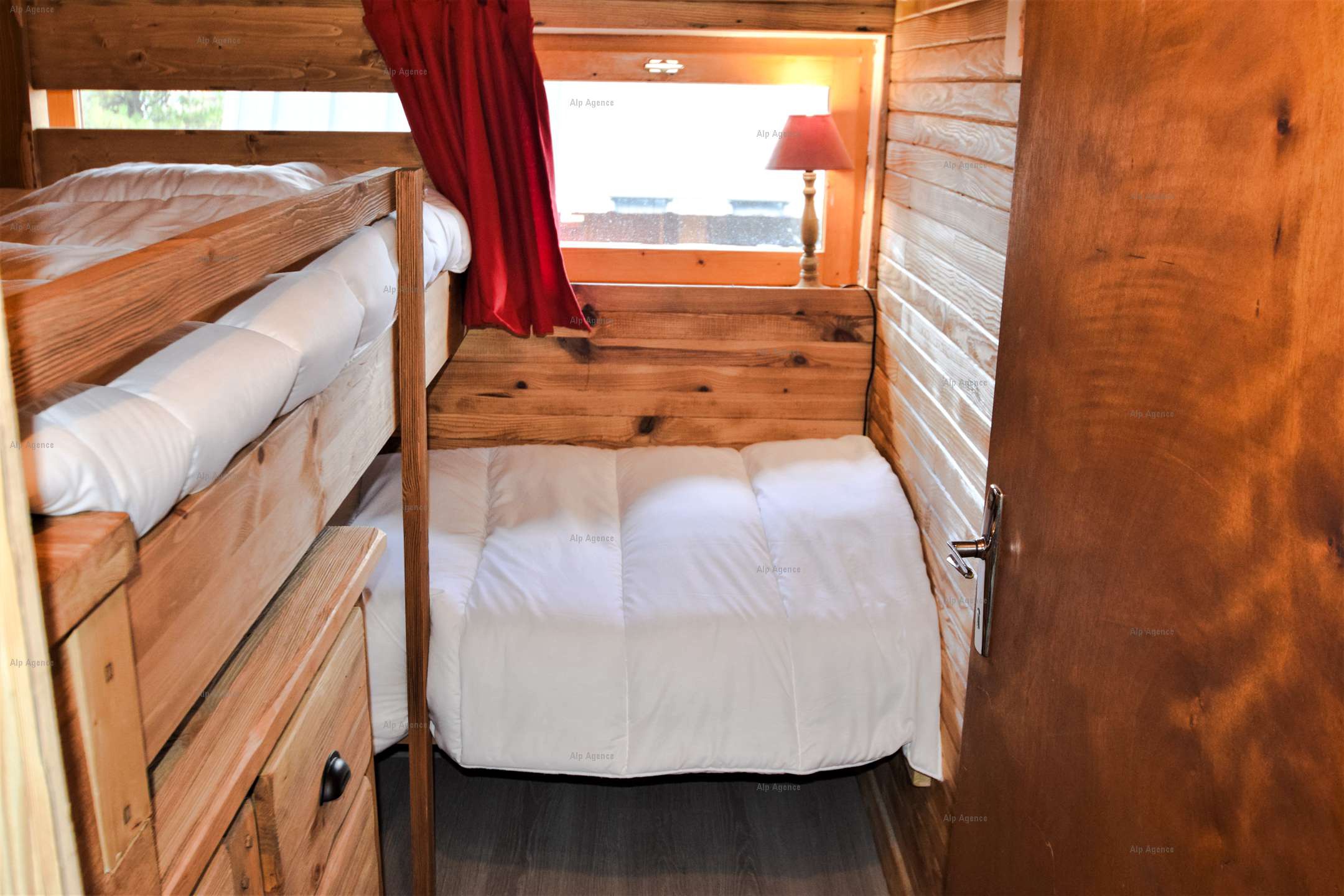 Chalet SCHI JAACAS - 8/10 pers - PLAGNE CENTRE - ref CTJAC - 6