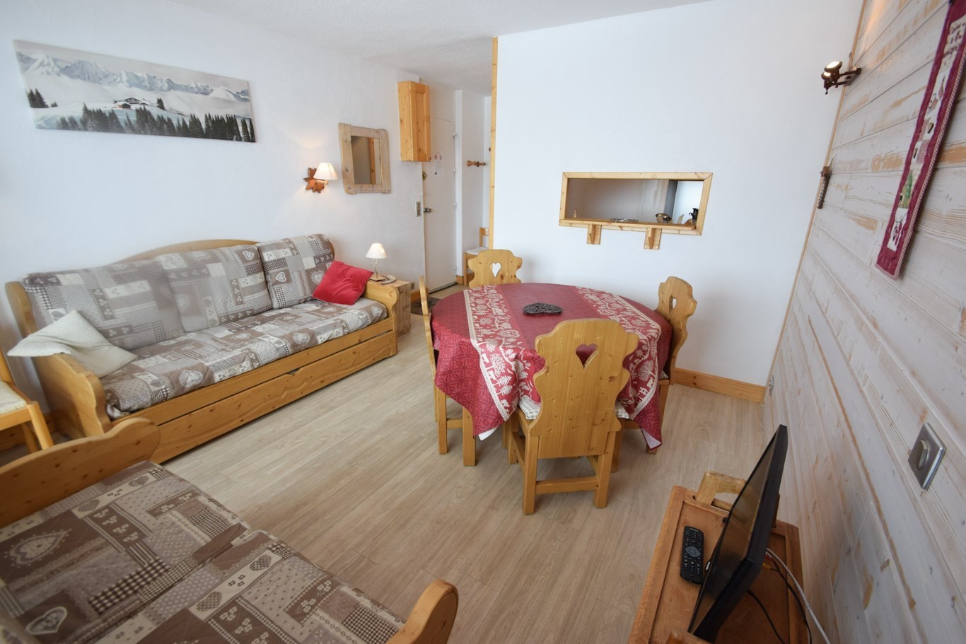 2 Room Apt 5 people - LE BELVEDERE - PLAGNE VILLAGES - ref 025BE - 3